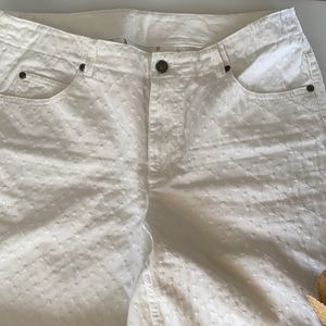 White sz.12 Liz Claiborne Embroid.5 Pocket Jeans